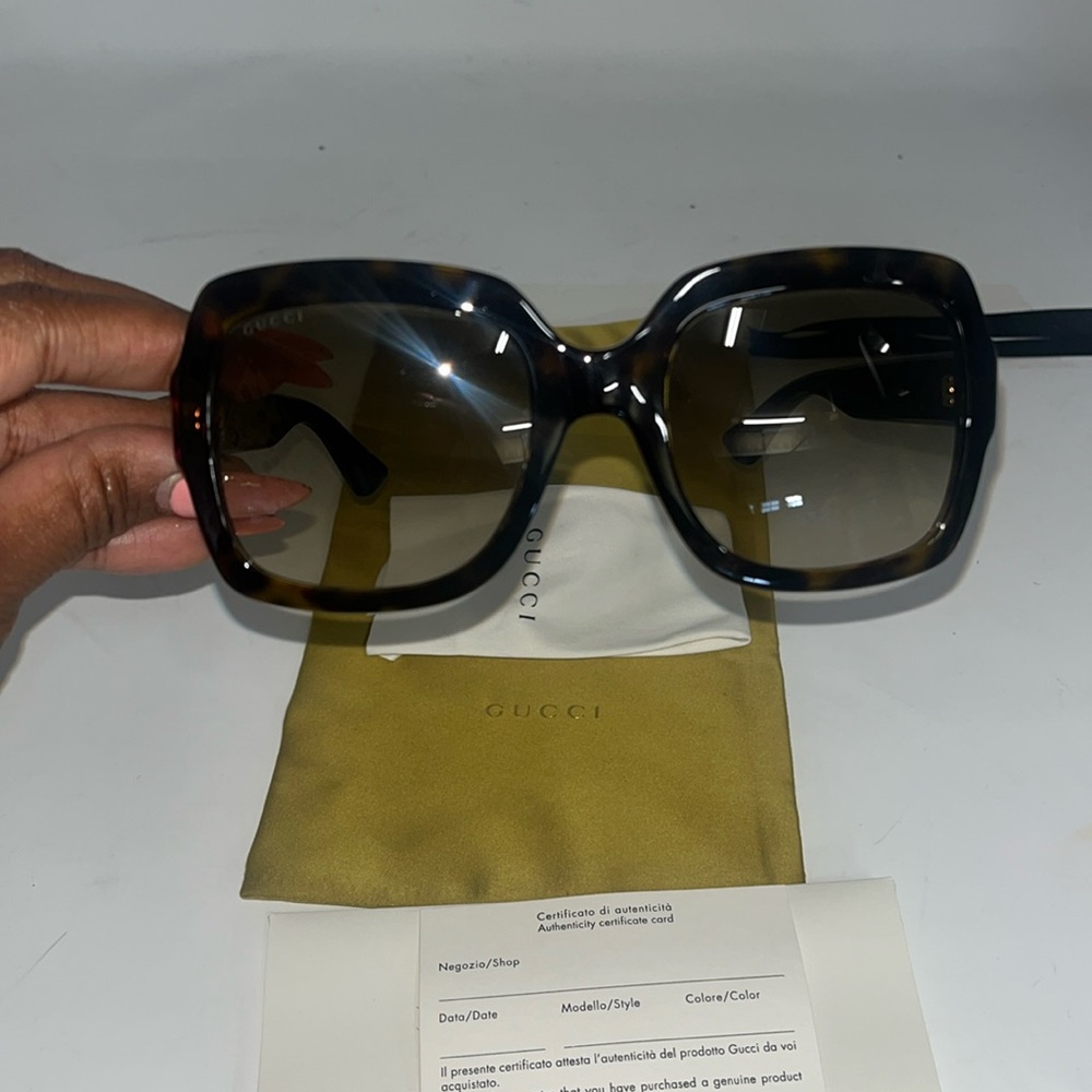 Gucci sunglasses